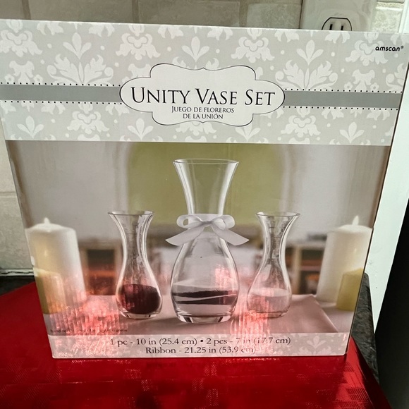 BNIB Unity Vase Set - Picture 2 of 4